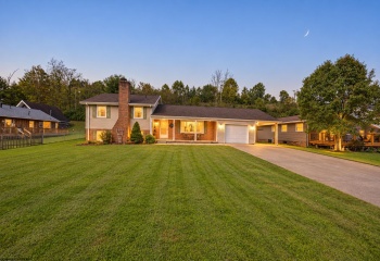 1457 Maple Lake Road, Bridgeport, West Virginia 26330, 3 Bedroom Bedrooms, 10 Room Rooms,2 BathroomBathrooms,Single Family Detached,For Sale,Maple Lake,0,10167393