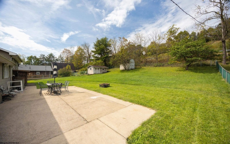 1457 Maple Lake Road, Bridgeport, West Virginia 26330, 3 Bedroom Bedrooms, 10 Room Rooms,2 BathroomBathrooms,Single Family Detached,For Sale,Maple Lake,0,10167393