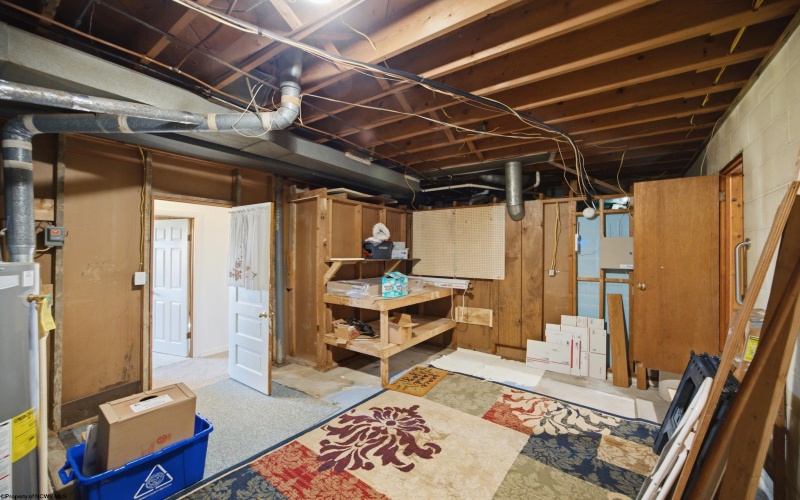 209 Paula Boulevard, Clarksburg, West Virginia 26301, 3 Bedroom Bedrooms, 9 Room Rooms,2 BathroomBathrooms,Single Family Detached,For Sale,Paula,0,10166729