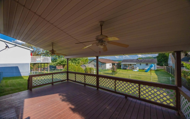 209 Paula Boulevard, Clarksburg, West Virginia 26301, 3 Bedroom Bedrooms, 9 Room Rooms,2 BathroomBathrooms,Single Family Detached,For Sale,Paula,0,10166729