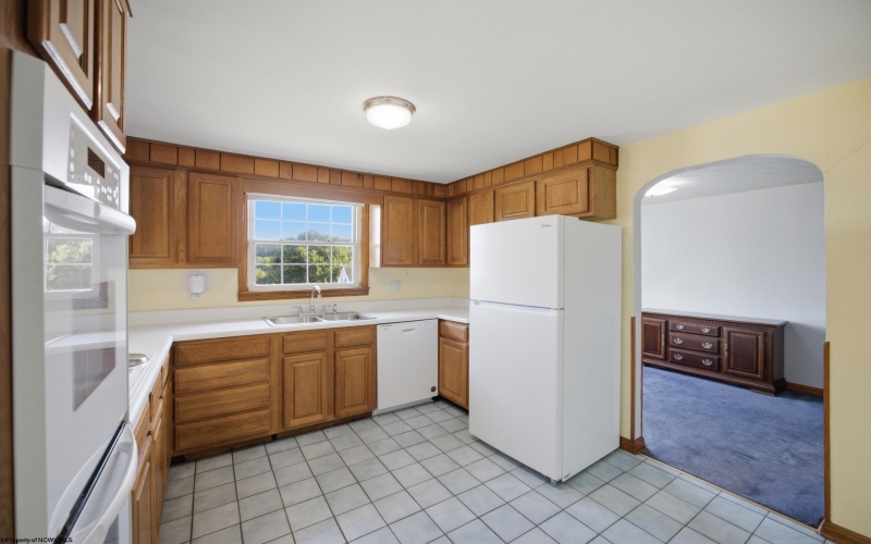 209 Paula Boulevard, Clarksburg, West Virginia 26301, 3 Bedroom Bedrooms, 9 Room Rooms,2 BathroomBathrooms,Single Family Detached,For Sale,Paula,0,10166729