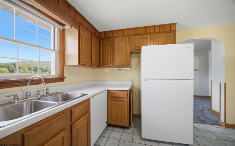 209 Paula Boulevard, Clarksburg, West Virginia 26301, 3 Bedroom Bedrooms, 9 Room Rooms,2 BathroomBathrooms,Single Family Detached,For Sale,Paula,0,10166729
