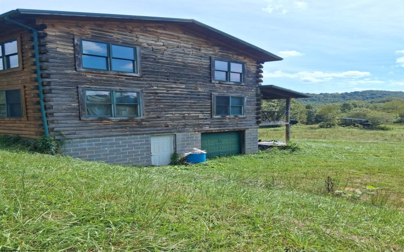6047 Russett Road, Normantown, West Virginia 25267, 3 Bedroom Bedrooms, 7 Room Rooms,2 BathroomBathrooms,Single Family Detached,For Sale,Russett,0,10166964