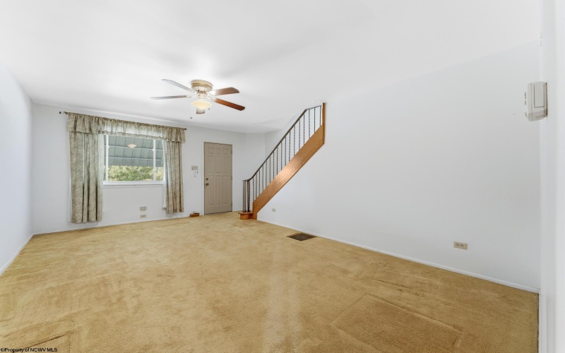 288 Cleveland Avenue, Uniontown, Pennsylvania 15401, 3 Bedroom Bedrooms, 6 Room Rooms,2 BathroomBathrooms,Single Family Detached,For Sale,Cleveland,0,10167397