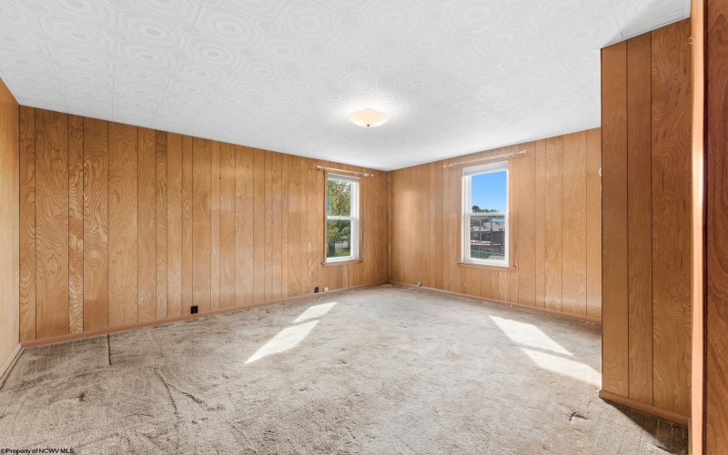 288 Cleveland Avenue, Uniontown, Pennsylvania 15401, 3 Bedroom Bedrooms, 6 Room Rooms,2 BathroomBathrooms,Single Family Detached,For Sale,Cleveland,0,10167397