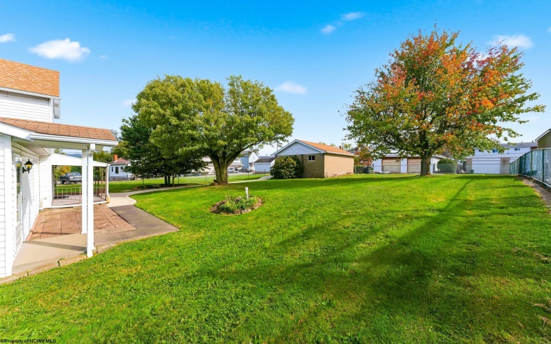 288 Cleveland Avenue, Uniontown, Pennsylvania 15401, 3 Bedroom Bedrooms, 6 Room Rooms,2 BathroomBathrooms,Single Family Detached,For Sale,Cleveland,0,10167397