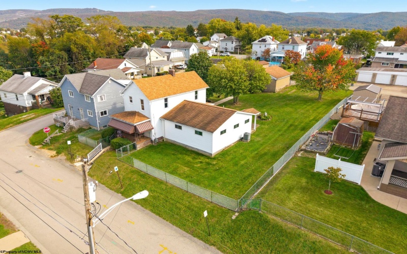 288 Cleveland Avenue, Uniontown, Pennsylvania 15401, 3 Bedroom Bedrooms, 6 Room Rooms,2 BathroomBathrooms,Single Family Detached,For Sale,Cleveland,0,10167397