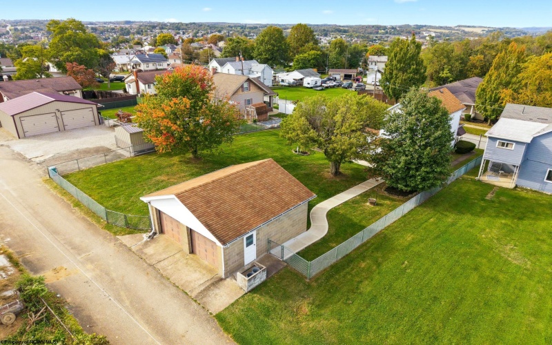 288 Cleveland Avenue, Uniontown, Pennsylvania 15401, 3 Bedroom Bedrooms, 6 Room Rooms,2 BathroomBathrooms,Single Family Detached,For Sale,Cleveland,0,10167397
