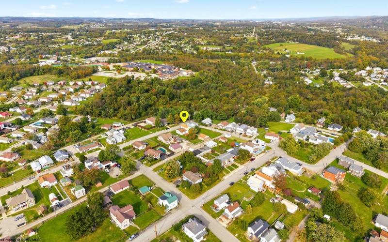 288 Cleveland Avenue, Uniontown, Pennsylvania 15401, 3 Bedroom Bedrooms, 6 Room Rooms,2 BathroomBathrooms,Single Family Detached,For Sale,Cleveland,0,10167397