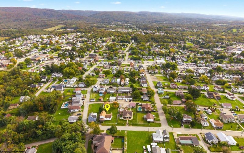 288 Cleveland Avenue, Uniontown, Pennsylvania 15401, 3 Bedroom Bedrooms, 6 Room Rooms,2 BathroomBathrooms,Single Family Detached,For Sale,Cleveland,0,10167397