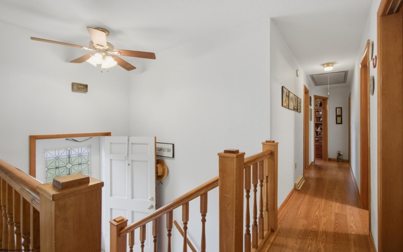 1115 Deerfield Drive, Fairmont, West Virginia 26554, 3 Bedroom Bedrooms, 7 Room Rooms,2 BathroomBathrooms,Single Family Detached,For Sale,Deerfield,0,10167399