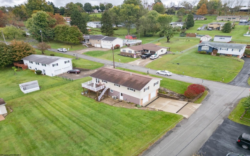 1115 Deerfield Drive, Fairmont, West Virginia 26554, 3 Bedroom Bedrooms, 7 Room Rooms,2 BathroomBathrooms,Single Family Detached,For Sale,Deerfield,0,10167399