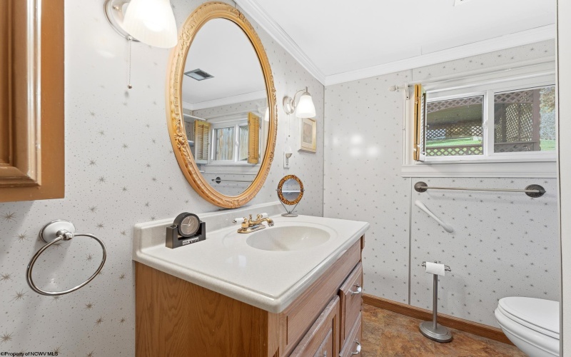 17 Circle Street, Mather, Pennsylvania 15346, 2 Bedroom Bedrooms, 6 Room Rooms,1 BathroomBathrooms,Single Family Detached,For Sale,Circle,0,10167400
