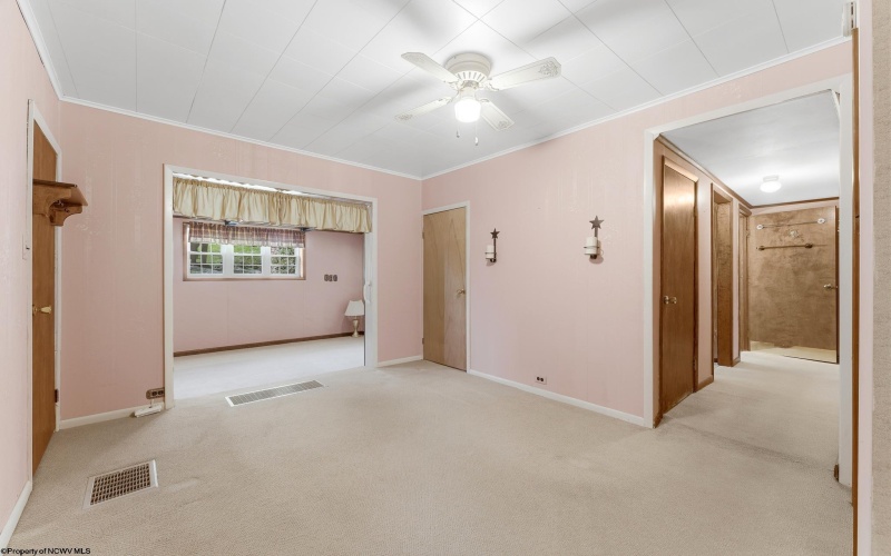 17 Circle Street, Mather, Pennsylvania 15346, 2 Bedroom Bedrooms, 6 Room Rooms,1 BathroomBathrooms,Single Family Detached,For Sale,Circle,0,10167400
