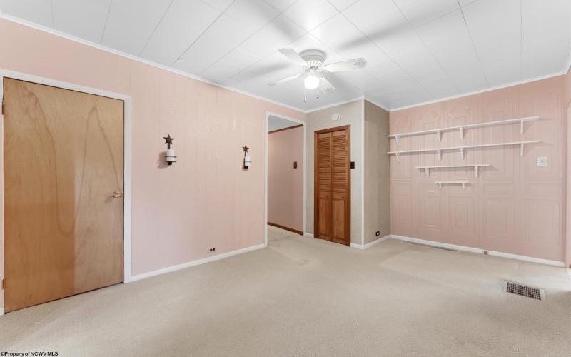 17 Circle Street, Mather, Pennsylvania 15346, 2 Bedroom Bedrooms, 6 Room Rooms,1 BathroomBathrooms,Single Family Detached,For Sale,Circle,0,10167400