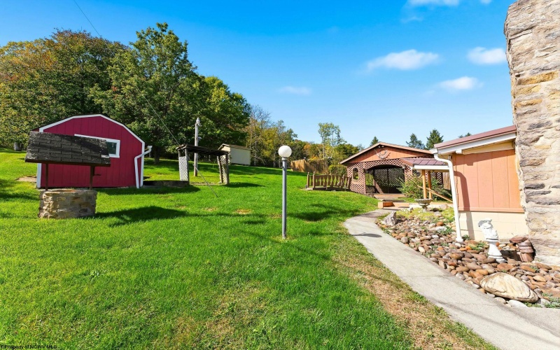 17 Circle Street, Mather, Pennsylvania 15346, 2 Bedroom Bedrooms, 6 Room Rooms,1 BathroomBathrooms,Single Family Detached,For Sale,Circle,0,10167400