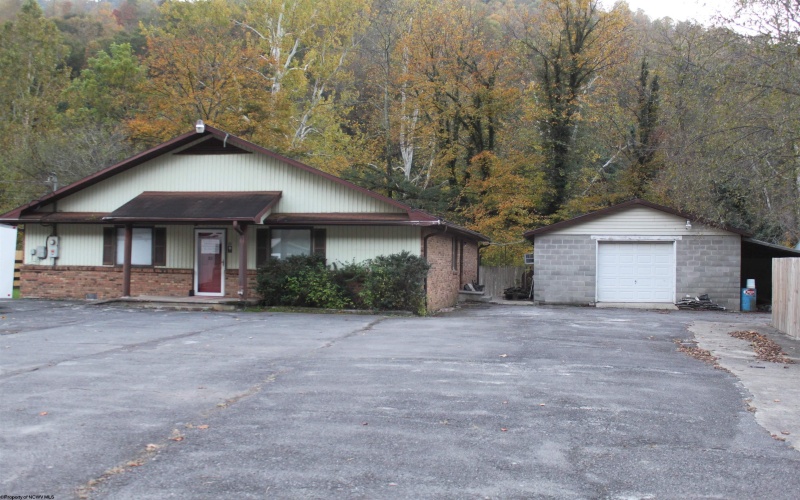 632 Point Mountain Road, Webster Springs, West Virginia 26288-1230, 4 Bedroom Bedrooms, 12 Room Rooms,2 BathroomBathrooms,Single Family Detached,For Sale,Point Mountain,0,10167401 632 Point Mountain Road, Webster Springs, West Virginia 26288-1230, 4 Bedroom Bedrooms, 12 Room Rooms,2 BathroomBathrooms,Single Family Detached,For Sale,Point Mountain,0,10167401