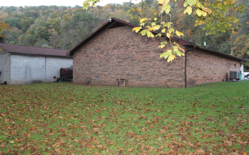 632 Point Mountain Road, Webster Springs, West Virginia 26288-1230, 4 Bedroom Bedrooms, 12 Room Rooms,2 BathroomBathrooms,Single Family Detached,For Sale,Point Mountain,0,10167401 632 Point Mountain Road, Webster Springs, West Virginia 26288-1230, 4 Bedroom Bedrooms, 12 Room Rooms,2 BathroomBathrooms,Single Family Detached,For Sale,Point Mountain,0,10167401