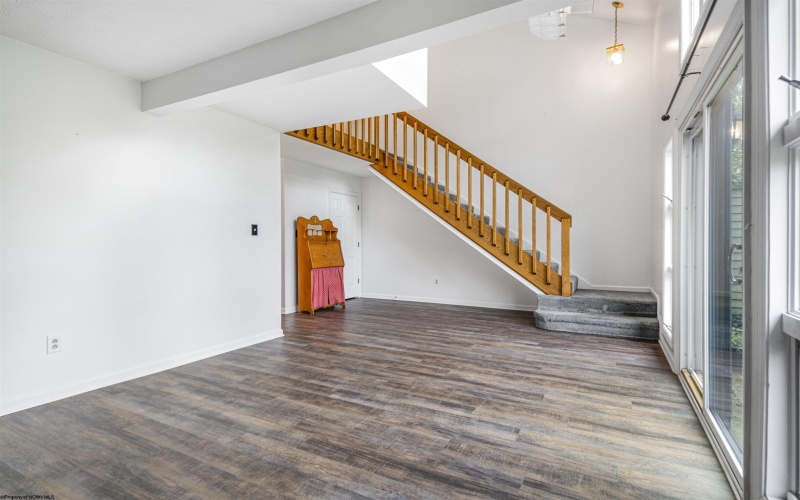 1026 Greystone Circle, Morgantown, West Virginia 26508, 2 Bedroom Bedrooms, 5 Room Rooms,1 BathroomBathrooms,Single Family Attached,For Sale,Greystone,0,10167416
