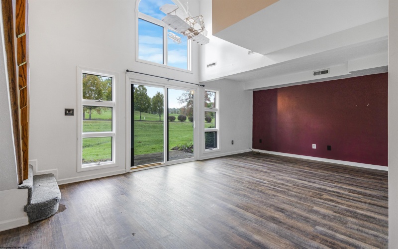 1026 Greystone Circle, Morgantown, West Virginia 26508, 2 Bedroom Bedrooms, 5 Room Rooms,1 BathroomBathrooms,Single Family Attached,For Sale,Greystone,0,10167416