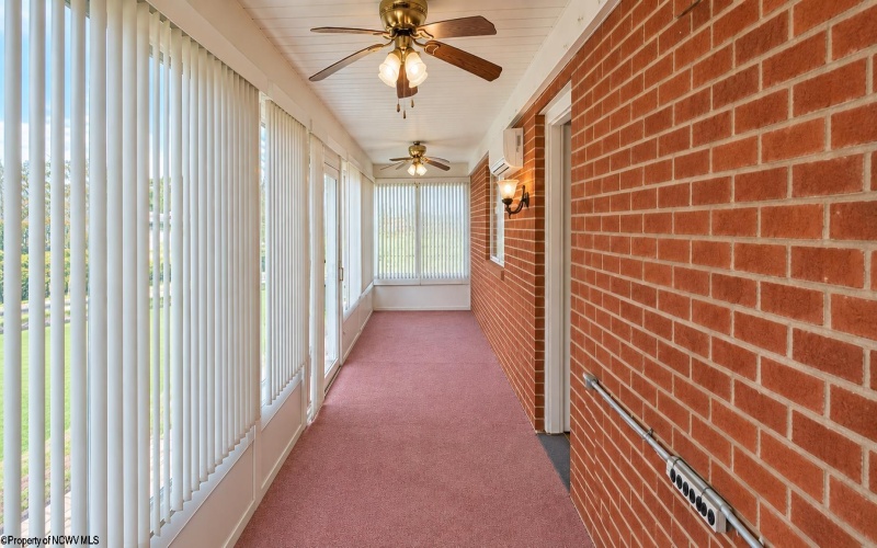 207 Meadowview Drive, Bridgeport, West Virginia 26330, 3 Bedroom Bedrooms, 9 Room Rooms,2 BathroomBathrooms,Single Family Detached,For Sale,Meadowview,0,10167430 207 Meadowview Drive, Bridgeport, West Virginia 26330, 3 Bedroom Bedrooms, 9 Room Rooms,2 BathroomBathrooms,Single Family Detached,For Sale,Meadowview,0,10167430
