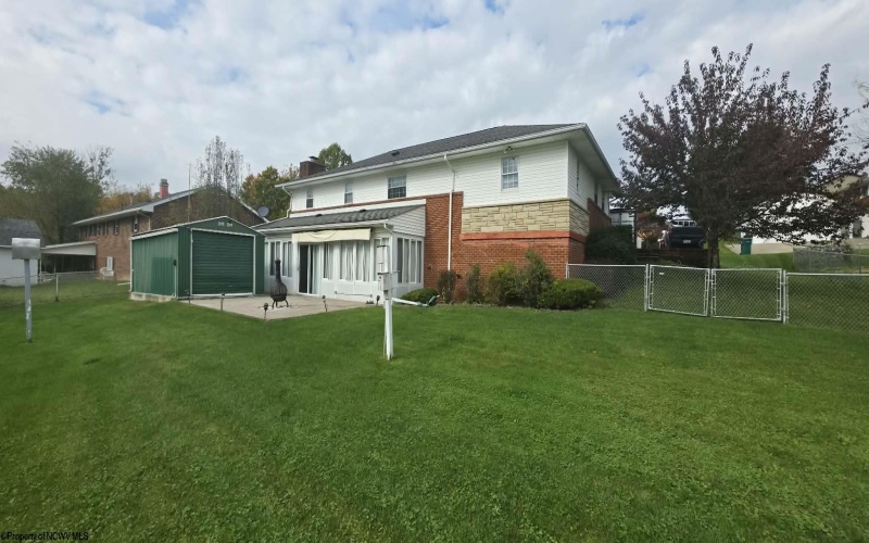 207 Meadowview Drive, Bridgeport, West Virginia 26330, 3 Bedroom Bedrooms, 9 Room Rooms,2 BathroomBathrooms,Single Family Detached,For Sale,Meadowview,0,10167430 207 Meadowview Drive, Bridgeport, West Virginia 26330, 3 Bedroom Bedrooms, 9 Room Rooms,2 BathroomBathrooms,Single Family Detached,For Sale,Meadowview,0,10167430