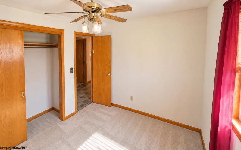 207 Meadowview Drive, Bridgeport, West Virginia 26330, 3 Bedroom Bedrooms, 9 Room Rooms,2 BathroomBathrooms,Single Family Detached,For Sale,Meadowview,0,10167430 207 Meadowview Drive, Bridgeport, West Virginia 26330, 3 Bedroom Bedrooms, 9 Room Rooms,2 BathroomBathrooms,Single Family Detached,For Sale,Meadowview,0,10167430