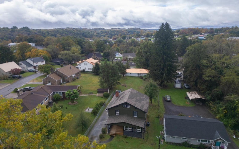 604 Country Club Road, Fairmont, West Virginia 26554, 3 Bedroom Bedrooms, 6 Room Rooms,2 BathroomBathrooms,Single Family Detached,For Sale,Country Club,0,10167428