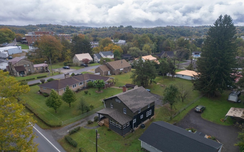 604 Country Club Road, Fairmont, West Virginia 26554, 3 Bedroom Bedrooms, 6 Room Rooms,2 BathroomBathrooms,Single Family Detached,For Sale,Country Club,0,10167428