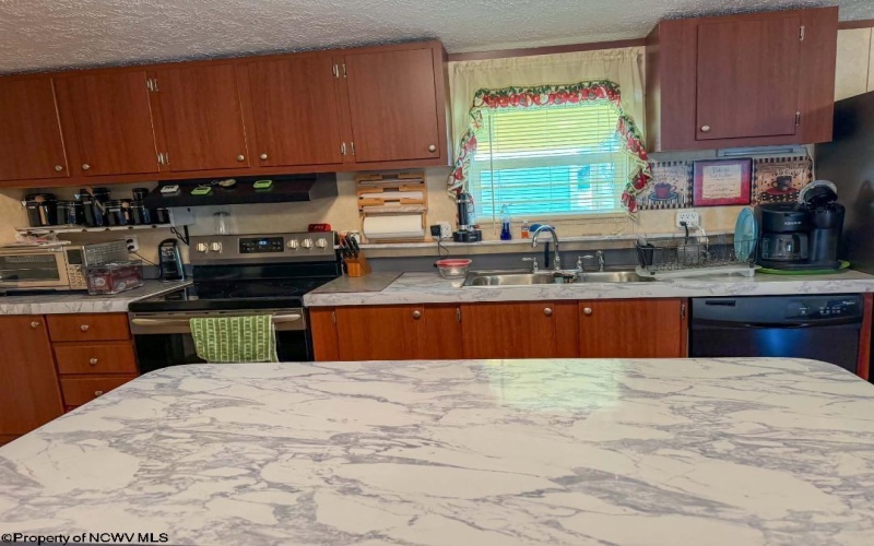 23 Fato Lane, Buckhannon, West Virginia 26201, 3 Bedroom Bedrooms, 5 Room Rooms,2 BathroomBathrooms,Single Family Detached,For Sale,Fato,0,10167420