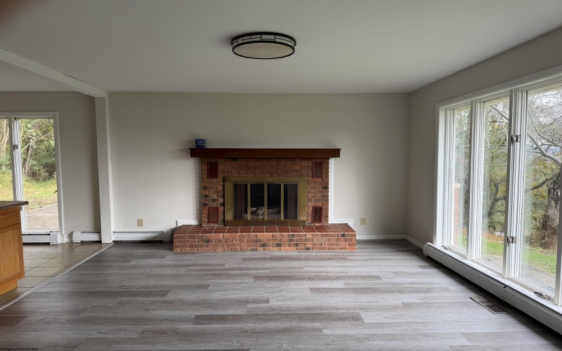 73 Redbud Drive, Clarksburg, West Virginia 26301, 3 Bedroom Bedrooms, 8 Room Rooms,2 BathroomBathrooms,Single Family Detached,For Sale,Redbud,0,10167424 73 Redbud Drive, Clarksburg, West Virginia 26301, 3 Bedroom Bedrooms, 8 Room Rooms,2 BathroomBathrooms,Single Family Detached,For Sale,Redbud,0,10167424