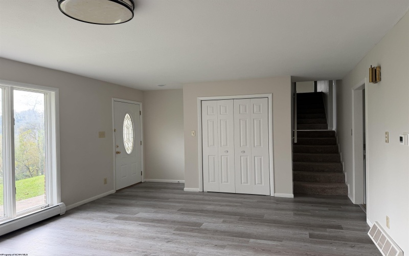 73 Redbud Drive, Clarksburg, West Virginia 26301, 3 Bedroom Bedrooms, 8 Room Rooms,2 BathroomBathrooms,Single Family Detached,For Sale,Redbud,0,10167424 73 Redbud Drive, Clarksburg, West Virginia 26301, 3 Bedroom Bedrooms, 8 Room Rooms,2 BathroomBathrooms,Single Family Detached,For Sale,Redbud,0,10167424