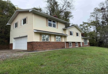 73 Redbud Drive, Clarksburg, West Virginia 26301, 3 Bedroom Bedrooms, 8 Room Rooms,2 BathroomBathrooms,Single Family Detached,For Sale,Redbud,0,10167424
