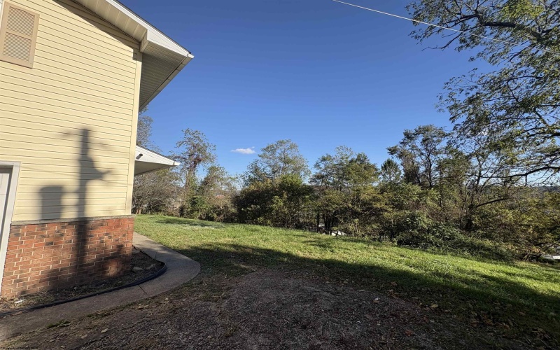 73 Redbud Drive, Clarksburg, West Virginia 26301, 3 Bedroom Bedrooms, 8 Room Rooms,2 BathroomBathrooms,Single Family Detached,For Sale,Redbud,0,10167424 73 Redbud Drive, Clarksburg, West Virginia 26301, 3 Bedroom Bedrooms, 8 Room Rooms,2 BathroomBathrooms,Single Family Detached,For Sale,Redbud,0,10167424