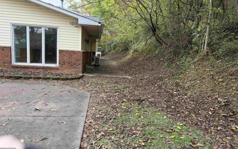 73 Redbud Drive, Clarksburg, West Virginia 26301, 3 Bedroom Bedrooms, 8 Room Rooms,2 BathroomBathrooms,Single Family Detached,For Sale,Redbud,0,10167424 73 Redbud Drive, Clarksburg, West Virginia 26301, 3 Bedroom Bedrooms, 8 Room Rooms,2 BathroomBathrooms,Single Family Detached,For Sale,Redbud,0,10167424
