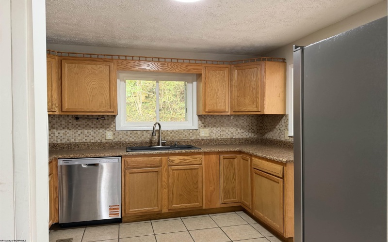 73 Redbud Drive, Clarksburg, West Virginia 26301, 3 Bedroom Bedrooms, 8 Room Rooms,2 BathroomBathrooms,Single Family Detached,For Sale,Redbud,0,10167424 73 Redbud Drive, Clarksburg, West Virginia 26301, 3 Bedroom Bedrooms, 8 Room Rooms,2 BathroomBathrooms,Single Family Detached,For Sale,Redbud,0,10167424