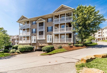 1625 Suncrest Village, Morgantown, West Virginia 26505, 3 Bedroom Bedrooms, 5 Room Rooms,3 BathroomBathrooms,Single Family Attached,For Sale,Suncrest,0,10167423