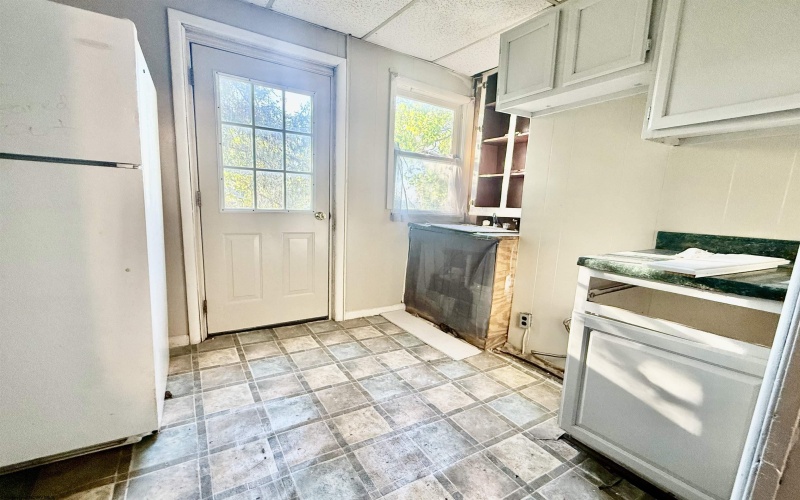 1802 Owens Avenue, Fairmont, West Virginia 26554, 3 Bedroom Bedrooms, 6 Room Rooms,1 BathroomBathrooms,Single Family Attached,For Sale,Owens,0,10167425 1802 Owens Avenue, Fairmont, West Virginia 26554, 3 Bedroom Bedrooms, 6 Room Rooms,1 BathroomBathrooms,Single Family Attached,For Sale,Owens,0,10167425