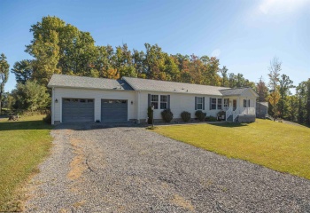 7 Rundle Way, Fairmont, West Virginia 26554, 3 Bedroom Bedrooms, 9 Room Rooms,2 BathroomBathrooms,Single Family Detached,For Sale,Rundle,0,10167421