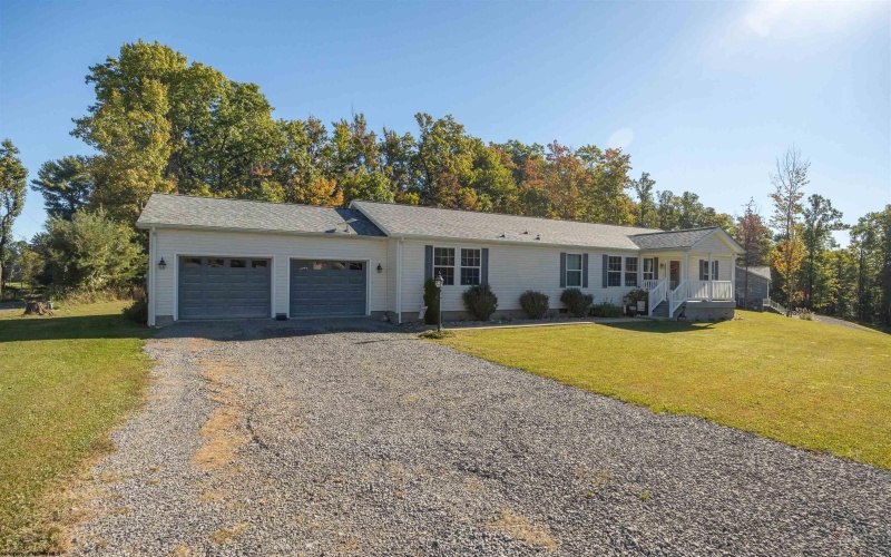 7 Rundle Way, Fairmont, West Virginia 26554, 3 Bedroom Bedrooms, 9 Room Rooms,2 BathroomBathrooms,Single Family Detached,For Sale,Rundle,0,10167421 7 Rundle Way, Fairmont, West Virginia 26554, 3 Bedroom Bedrooms, 9 Room Rooms,2 BathroomBathrooms,Single Family Detached,For Sale,Rundle,0,10167421