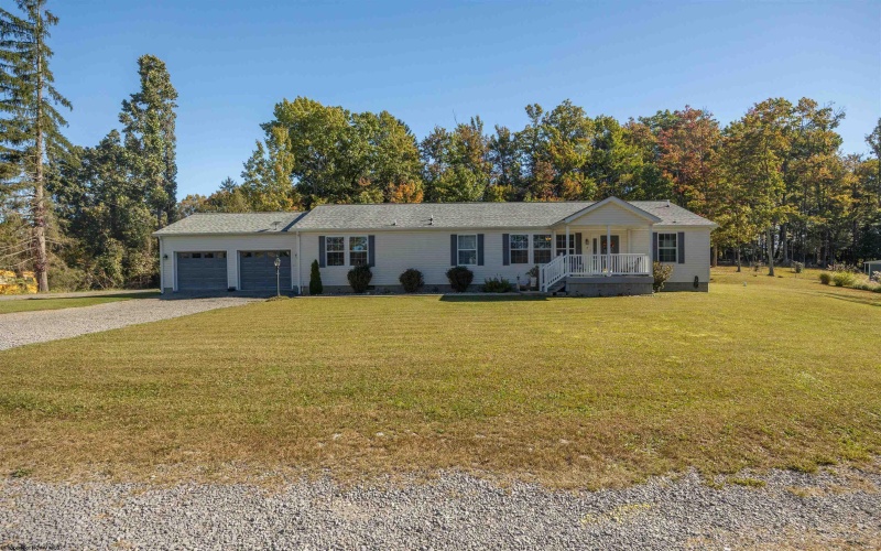 7 Rundle Way, Fairmont, West Virginia 26554, 3 Bedroom Bedrooms, 9 Room Rooms,2 BathroomBathrooms,Single Family Detached,For Sale,Rundle,0,10167421 7 Rundle Way, Fairmont, West Virginia 26554, 3 Bedroom Bedrooms, 9 Room Rooms,2 BathroomBathrooms,Single Family Detached,For Sale,Rundle,0,10167421