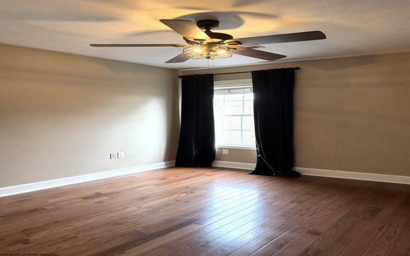 5 Point of View, Bridgeport, West Virginia 26330, 5 Bedroom Bedrooms, 10 Room Rooms,4 BathroomBathrooms,Single Family Detached,For Sale,Point of,0,10167434