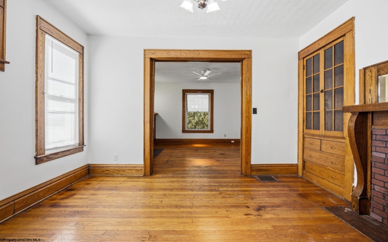 111 Kingwood Street, Morgantown, West Virginia 26501, 4 Bedroom Bedrooms, 8 Room Rooms,2 BathroomBathrooms,Single Family Detached,For Sale,Kingwood,0,10167433