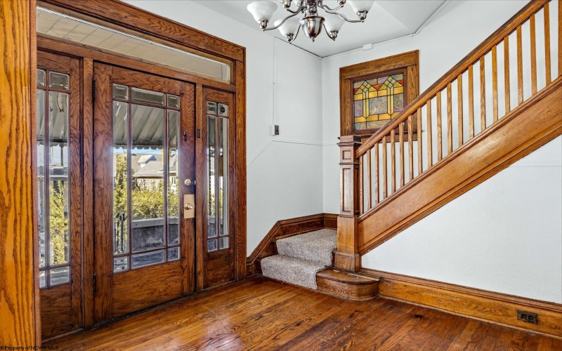 111 Kingwood Street, Morgantown, West Virginia 26501, 4 Bedroom Bedrooms, 8 Room Rooms,2 BathroomBathrooms,Single Family Detached,For Sale,Kingwood,0,10167433