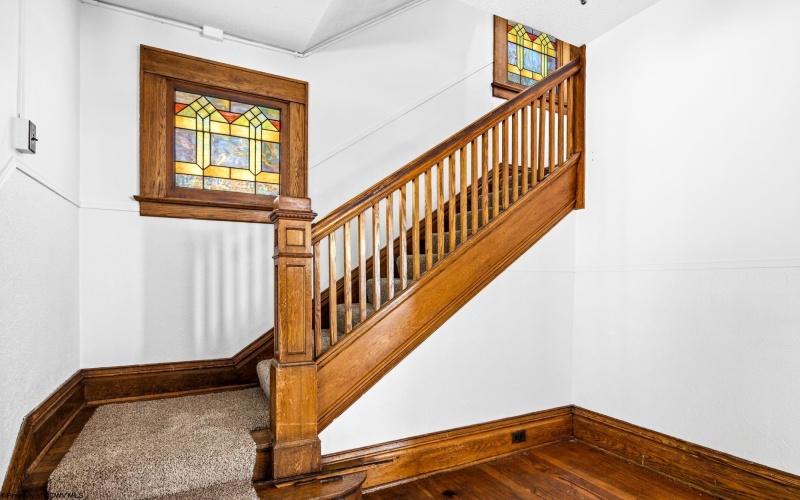 111 Kingwood Street, Morgantown, West Virginia 26501, 4 Bedroom Bedrooms, 8 Room Rooms,2 BathroomBathrooms,Single Family Detached,For Sale,Kingwood,0,10167433