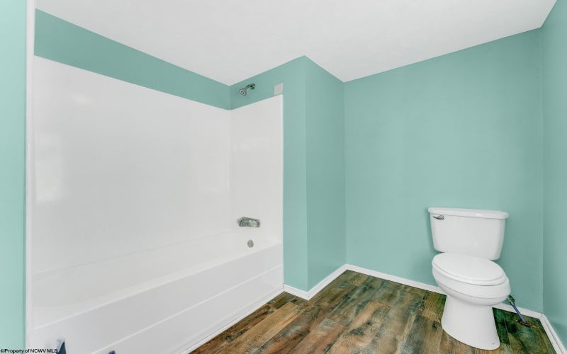104/ 104 1/2 Mountainview Road, Morgantown, West Virginia 26508, 4 Bedroom Bedrooms, 8 Room Rooms,2 BathroomBathrooms,Single Family Detached,For Sale,Mountainview,0,10161582