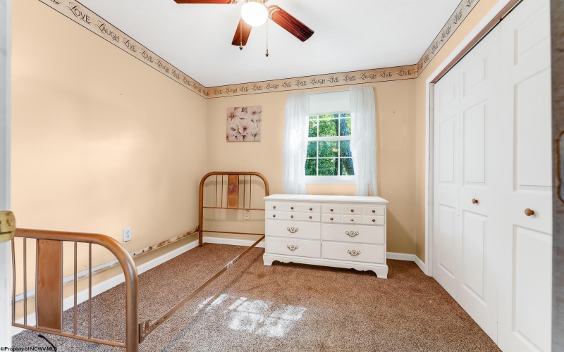 104/ 104 1/2 Mountainview Road, Morgantown, West Virginia 26508, 4 Bedroom Bedrooms, 8 Room Rooms,2 BathroomBathrooms,Single Family Detached,For Sale,Mountainview,0,10161582