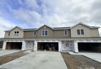 120 Willow Oak Drive, Bridgeport, West Virginia 26330, 3 Bedroom Bedrooms, 7 Room Rooms,3 BathroomBathrooms,Single Family Attached,For Sale,Willow Oak,0,10167435