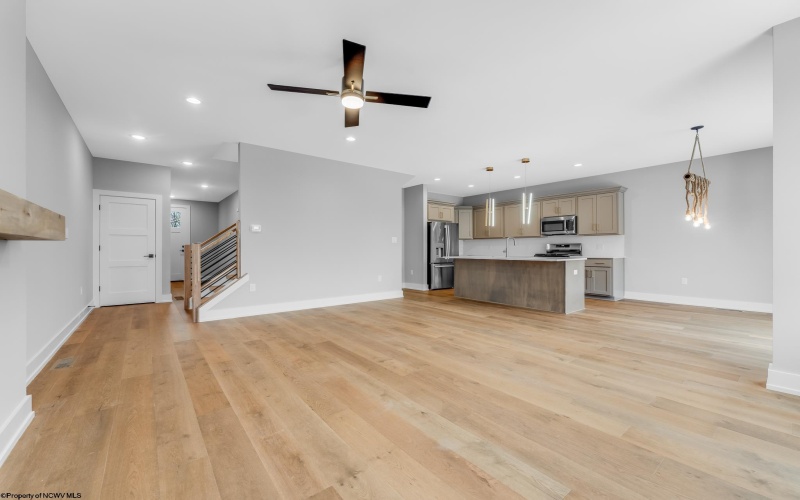 1647 Van Voorhis Road, Morgantown, West Virginia 26508, 4 Bedroom Bedrooms, 8 Room Rooms,3 BathroomBathrooms,Single Family Attached,For Sale,Van Voorhis,0,10167438