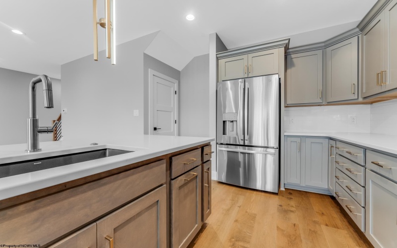1647 Van Voorhis Road, Morgantown, West Virginia 26508, 4 Bedroom Bedrooms, 8 Room Rooms,3 BathroomBathrooms,Single Family Attached,For Sale,Van Voorhis,0,10167438